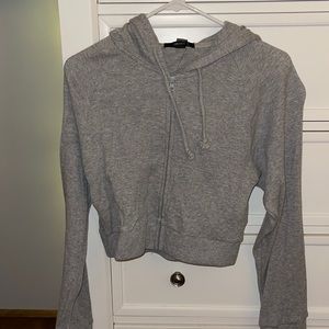 Very trendy grey zip up!!